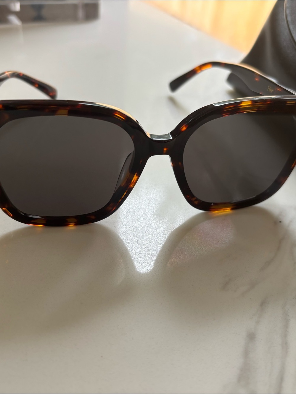 GENTLE MONSTER Her Tortoiseshell Frame Sunglasses with Dark Brown Lenses